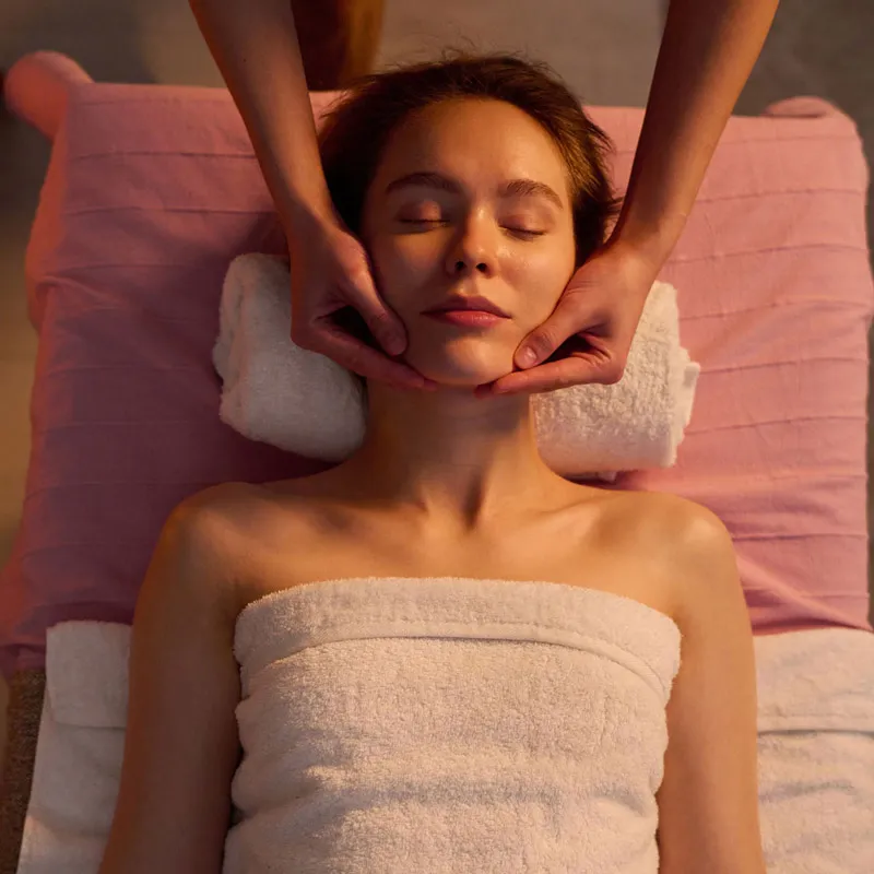 Relaxation Massage New Castle Indiana - Best Massage at Salora Day Spa